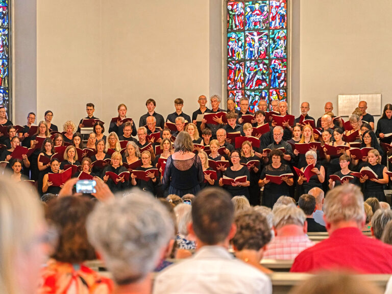Besichtigung des evangelischen Gemeindehauses Feuerbach inkl. Besuch der Chorprobe der Kantorei